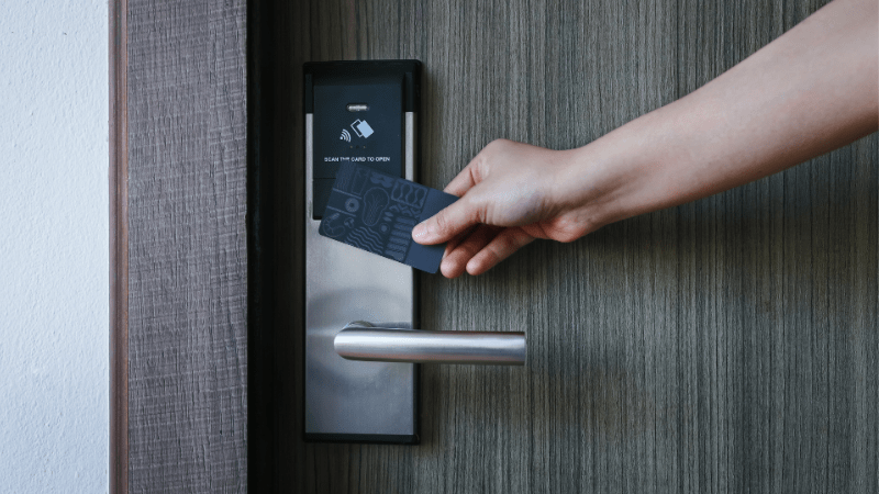 Serrure connectée pour faciliter l’arrivée autonome dans un Airbnb à La Roche-sur-Yon